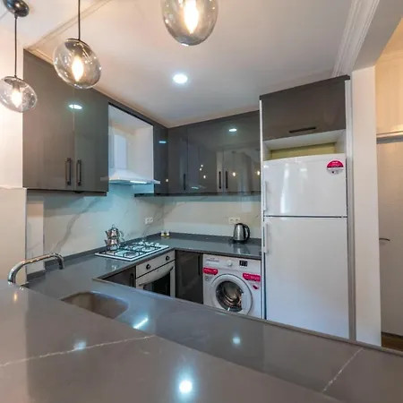 jakuzi olanağı sunan güzel bir daire Apartamento Fethiye