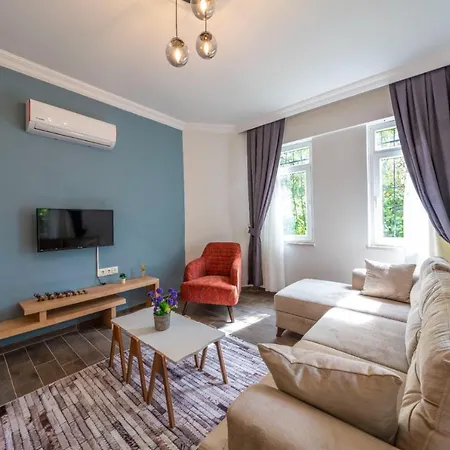 jakuzi olanağı sunan güzel bir daire Apartamento Fethiye